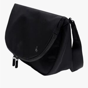 Lolë black crossbody bag